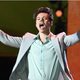 Image for article titled Harry Styles Has the Timothée Chalamet Bowl Cut Now